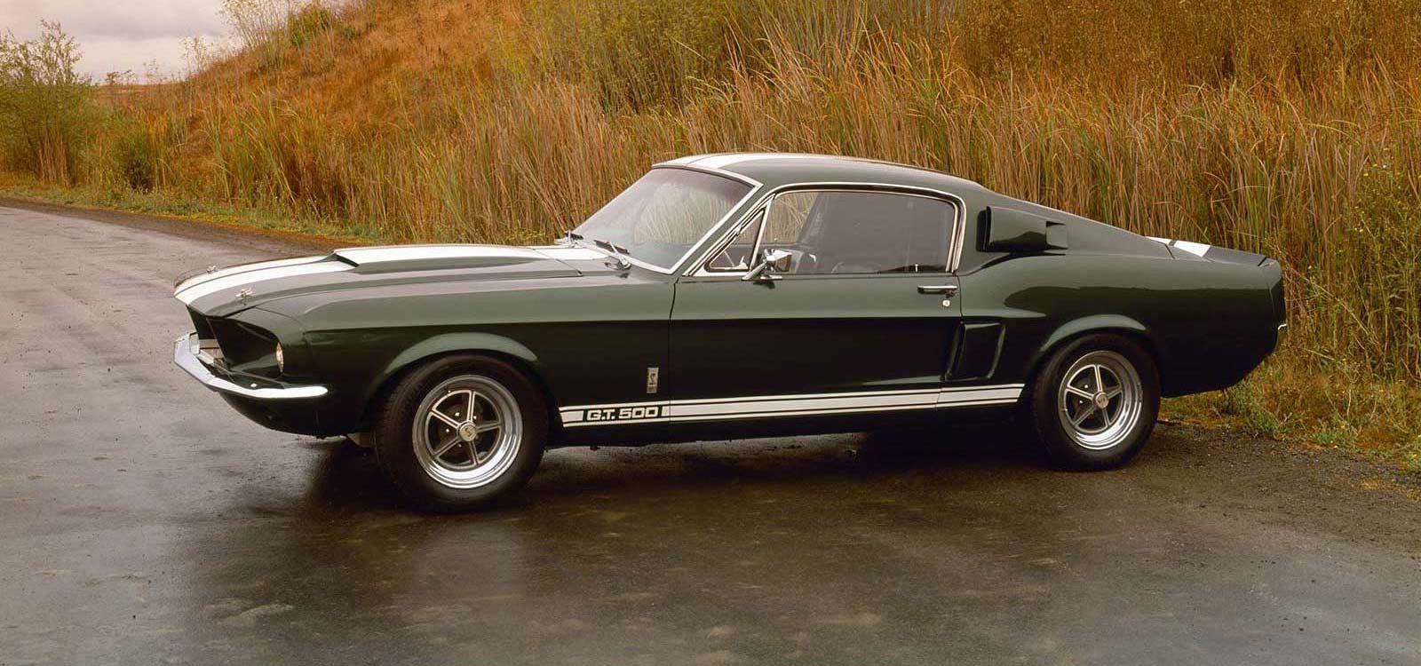 Ford Shelby GT500.